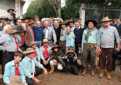 Representantes da Câmara de Vereadores Participam da Cavalgada dos Mártires