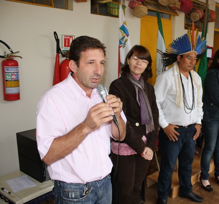 Inauguração do Antigo Prédio da Escola Estadual Francisco Kajeró