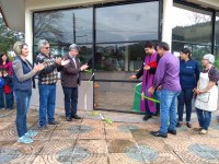 Presidente do Legislativo Adilio Pastório e a Vereadora Marilei Marcolan, participaram da programação em comemoração ao dia Internacional do Cooperativismo e inauguração da feira da agricultura familiar.