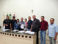 Presidente do Legislativo e Vereadores recebem convite para cerimônia de formatura.